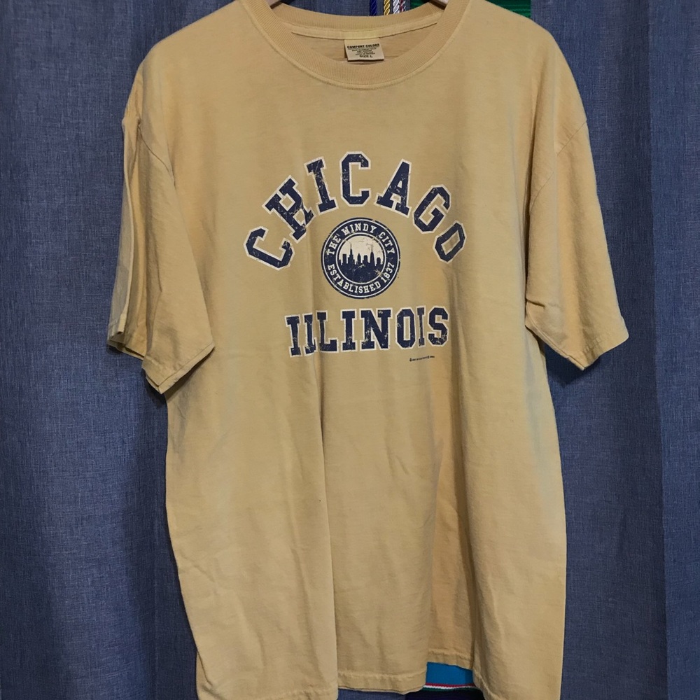 Chicago Illinois Vintage Tee